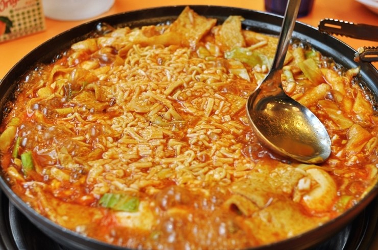 명동 떡볶이 :: 명동 즉석떡볶이 맛집 레드썬 : 네이버 블로그