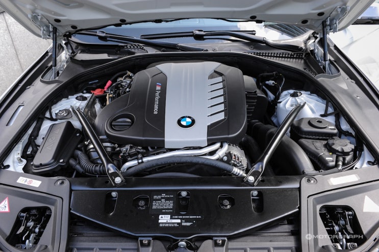 [시승기] BMW M550d xDrive…디젤 슈퍼 스포츠세단 : 네이버 블로그