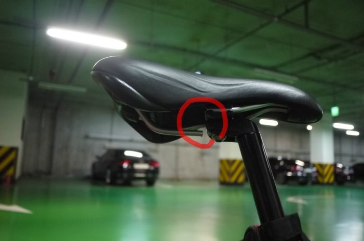 자전거 안장 관통 사고