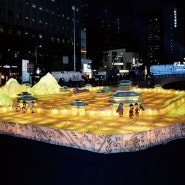 청계천을 밝히는 ‘2014 서울 빛초롱 축제’