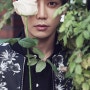 [테이 bnt화보]"꽃을 든 남자 테이"의 패션화보현장