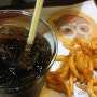 맥도날드 컬리후라이+상하이 스파이시 치킨버거