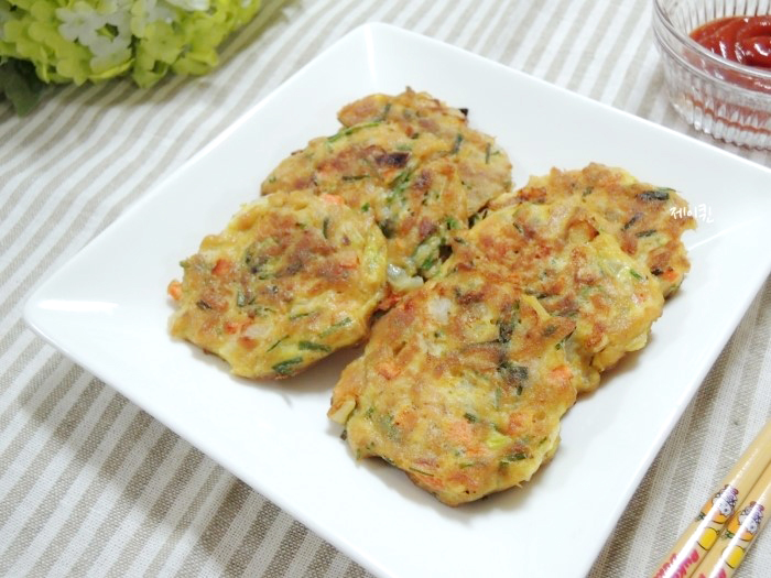 참치전 만드는법) 캔참치요리 : 네이버 블로그