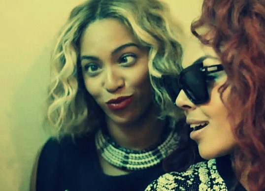 비욘세 나 여기 있었어