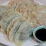중국춘절음식, 부추만두(지우차이지아오즈)와 당근옥수수만두(후루오보위미지아오즈)를 쿠쿠밥솥으로 만들기!