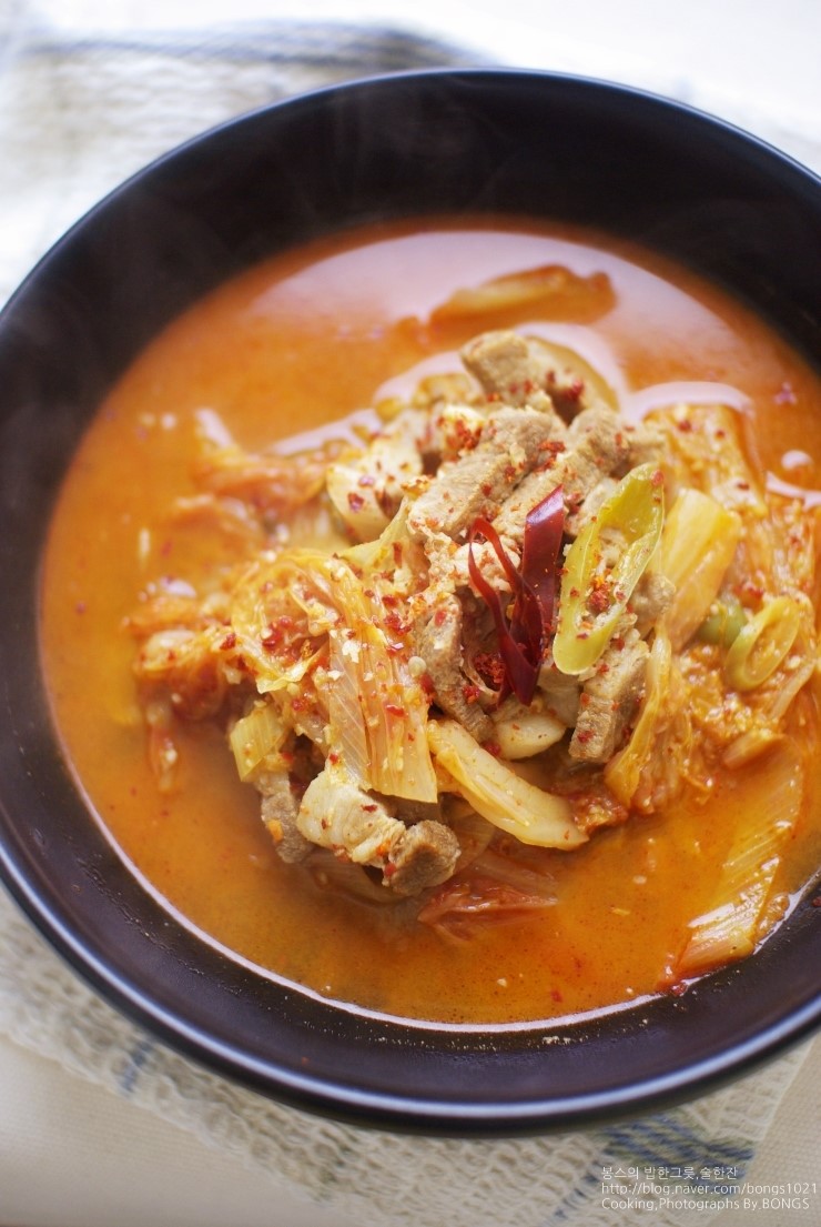넘버원 목살 김치찌개, 돼지고기 김치찌개 맛있게 끓이는법 : 네이버 블로그