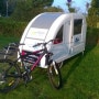 자전거 캠핑을 위한 트레일러: 와이드 패스 캠퍼