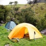 간단모드 캠핑을 위한 미니멀 텐트들: 마운틴하드웨어 트랑고, 마모트 라임라이트, 토르, 켈티 파르테논, 블랙다이아몬드 메사