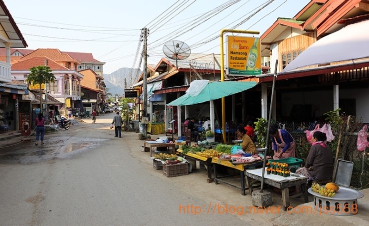 방비엥 Vang Vieng 파포악(Pha Poak)루시동굴(Lusi Cave)