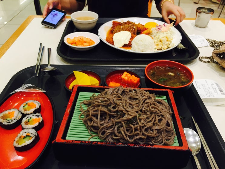 신세계백화점 푸드코트 돈까스모듬정식 + 메밀정식 신나는 쇼핑까지-! : 네이버 블로그