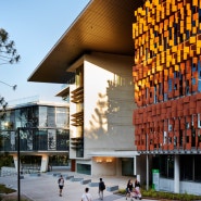 [파사드 디자인] 친환경 외벽마감재 테라코타 파사드, University of Queensland!