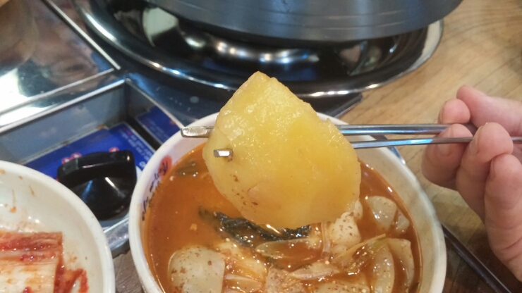 영통 이가 뼈다귀 감자탕 맛집 추천~~ : 네이버 블로그