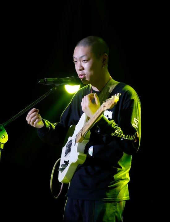 감성의 인디 밴드 혁오(hyukoh)리더 오혁! 방심하던 귓가를 사로잡는 묘한 음악과 한마디 : 네이버 블로그