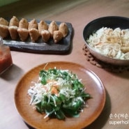 [by손수] 어느 일요일의 치유밥상. 손수표 건강볶음우동과 유부초밥