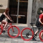커플들의 자전거 패션!!