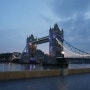 영국 런던 :: 이른 새벽 타워브릿지 야경과 함께 시작 :)