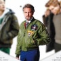 [동아일보 2015.11.26] '남자의 로망’ 항공 재킷의 귀환 첨단소재로 더 따뜻하게 속 애프터투 AFTERTWO