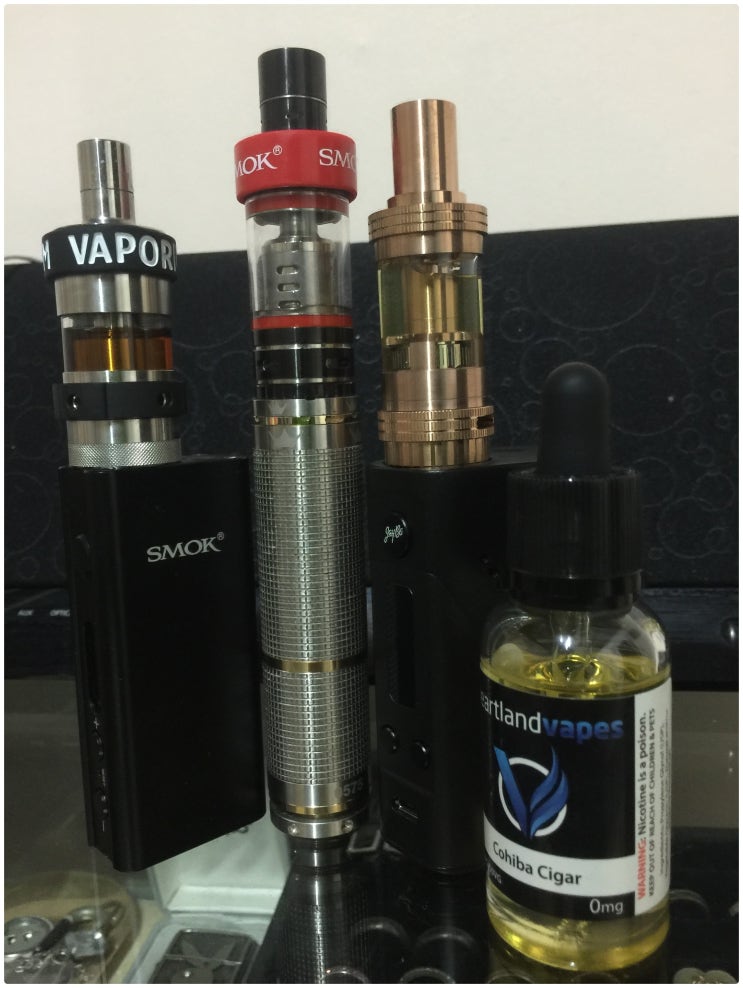 [vape] 베이포리움에서 유니웰 크라운탱크 무화기와 뢸로 RX200 모드 질러 버렸네요 ㅋㅋ : 네이버 블로그