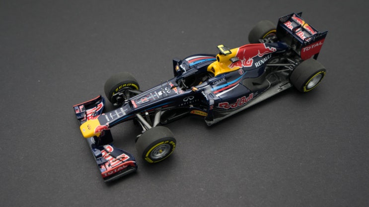Red Bull Racing Renault RB8 / Tameo Kits / F1 모형 : 네이버 블로그
