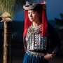 리수족 새해 축제의 미녀