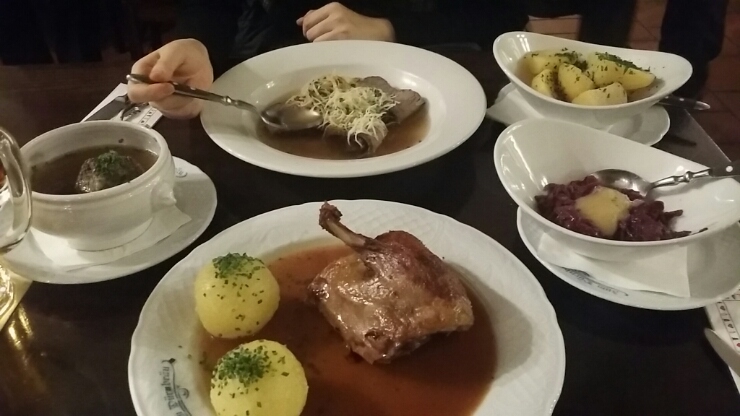 [뮌헨 맛집이 아닐 수도?] Zum Durnbrau 뮌헨 춤 뒤른브로이에 갔다가... ....