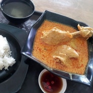 [싱가포르 맛집] 스타비스타(Star Vista) 푸드코트 속 맛집! 중국 스타일 치킨 커리(Chicken Curry)