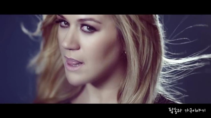 Клип песни catch. Kelly Clarkson - catch my Breath.