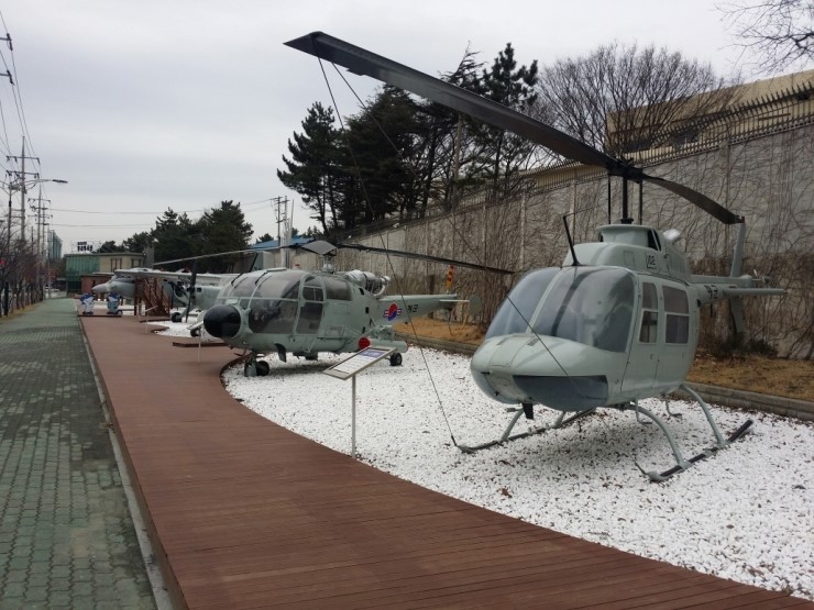 포항몰개월 비행기공원(항공역사관)