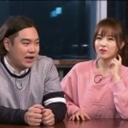위키드 박보영 [홀하우스] 미키 엠보 맨투맨으로 러블리한 패션 완성!