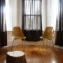 임스체어 (eames chair) 로 데코한 인테리어,빈티지 디자이너 체어,빈티지 의자.허먼밀러