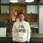 YCSL(youcansurflater,유캔서프레이터) - Evil Empire Sweat Shirts Cream