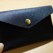 [가죽공예/DIY] 간단한 선물용 카드지갑 만들기_스프링 도트 활용