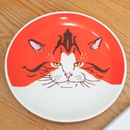 [4] 고양이다방 큰 접시 _ 캐러멜 마키야토