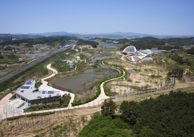 Ecorium 국립 생태학 연구소/Ecorium of the National Ecological Institute / Samoo ...