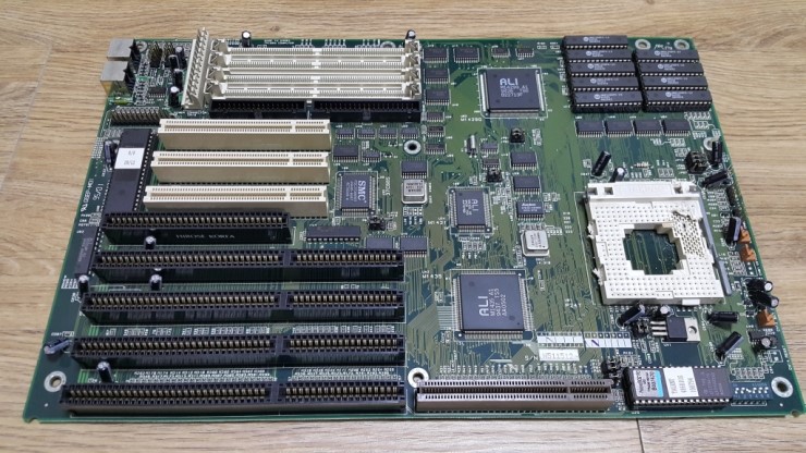 추억의 486 컴퓨터용 메인보드(삼보컴퓨터 최상위 486 TGS 80230 ) : 네이버 블로그