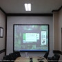 [스크린보드] 기업체 회의실 프로젝터 스크린 겸용 무반사 유리 칠판 설치 사례 ::: 스크린글래스보드, 무반사 스크린유리칠판