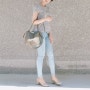 [꿀졤룩] 자라 반팔 블라우스 + 연청 스키니 + 칼린 버고로 완성한 날씬해보이는 코디 (20대 여자 데일리룩)
