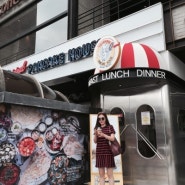 뮤지컬 브로드웨이42번가 탐앤탐스 장터치킨 모개미식당 가로수길 돌배기집 이태원 오리지널팬케익하우스