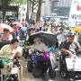 위태로운 서울시 자립생활 권리... 1박 2일 투쟁 나선 장애인들