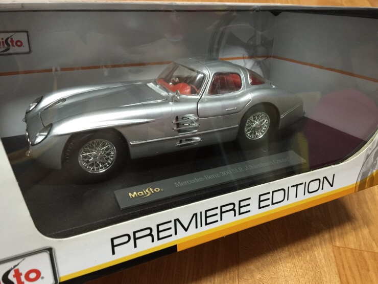 Miniature Maisto 1/18 Mercedes Benz 300 SLR Coupé - Occasion