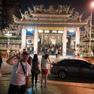 대만여행 - 시먼딩에서 유명한 용산사 방문기