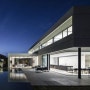 이스라엘 하우스인테리어디자인 : Pitsou Kedem Architects Design a Contemporary Home in Herzliyya, Israel
