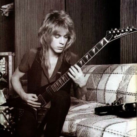 랜디로즈(Randy Rhoads)가 몸 담았던 콰이엇트 라이엇(QUIET RIOT) : 네이버 블로그