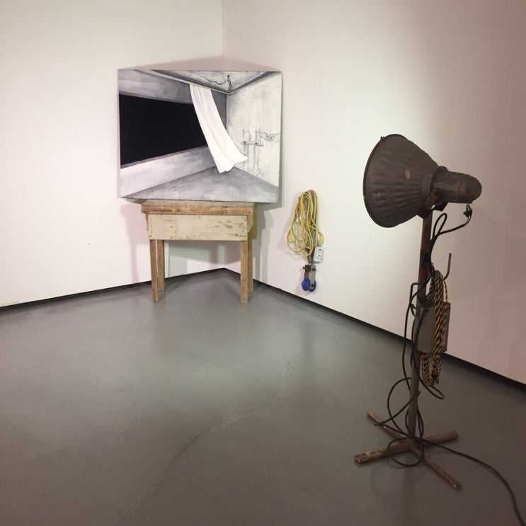 개구부(開口部)완성되지 않은 창 / 김민경 개인전 / 일시 2016.11.30.12.6 / 57th Gallery