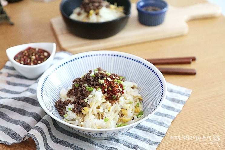 콩나물밥 전기밥솥으로 간단하게~ 맛있는 양념장까지! : 네이버 블로그