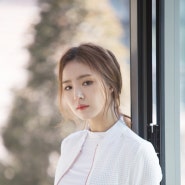 신세경: 매일이 리즈인 봄의 여신 화보 촬영 비하인드 공개