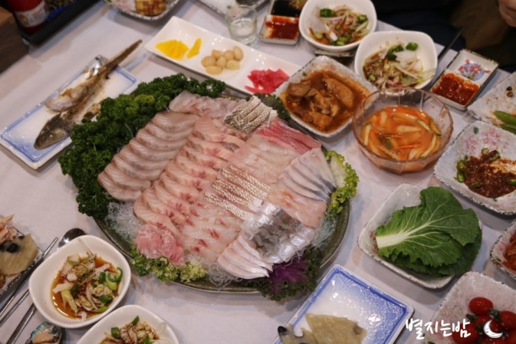 여수선어횟집 푸짐&다양한 선어모듬특대 냠냠 : 네이버 블로그