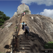 스리랑카여행 아누라다푸라 마힌다의 언덕에 세워진 미힌탈레(Mihintale)