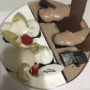 파리바게트 초코 생크림 반반 케이크