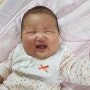 생후 2개월 아기 발달 - 통잠 자는 시기 / 목 가누는 시기 / 밤낮 바뀐 아기